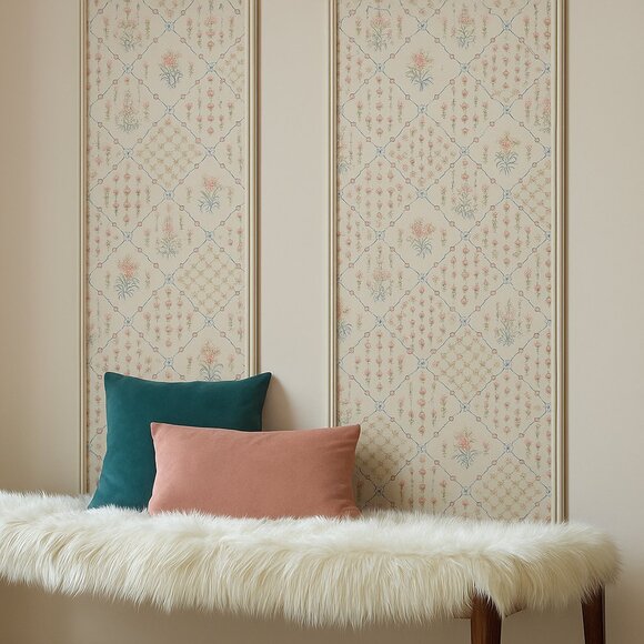 Vintage 1980s Floral Diamond Motif Wallpaper - Picture 12 of 12